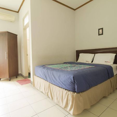 Reddoorz @ Setrasari Hotel Bandung Exterior photo